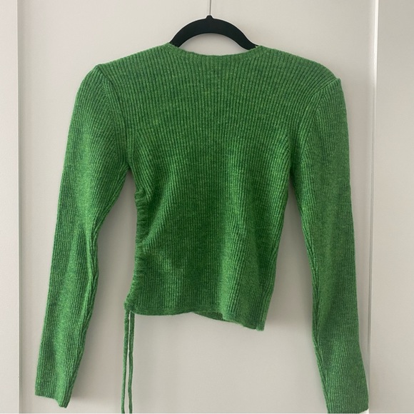 Zara Green Peek A Boo Side Cinch Sweater Size S NWT - Picture 3 of 4
